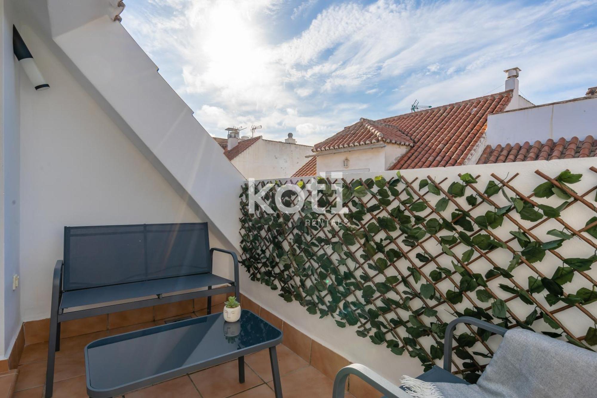 Koti Rentals - Sandy Beach Apartment Фуенхірола Екстер'єр фото