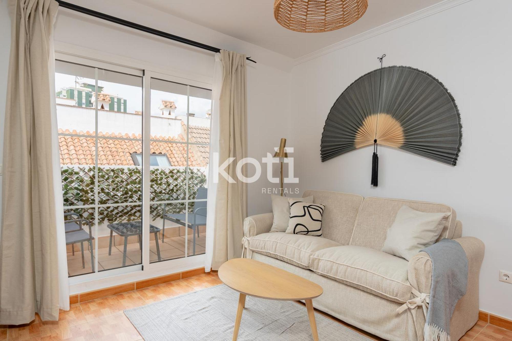 Koti Rentals - Sandy Beach Apartment Фуенхірола Екстер'єр фото