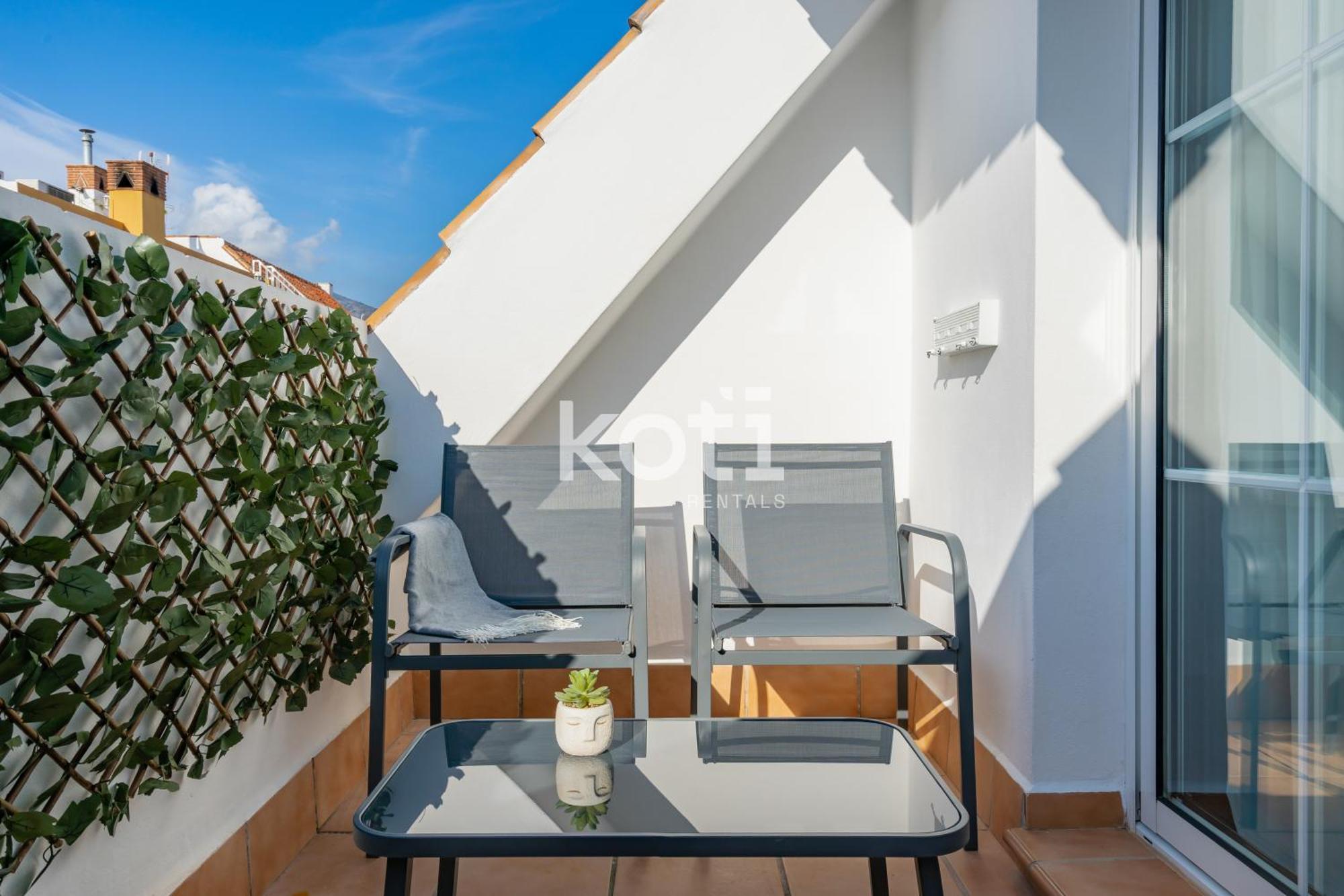 Koti Rentals - Sandy Beach Apartment Фуенхірола Екстер'єр фото