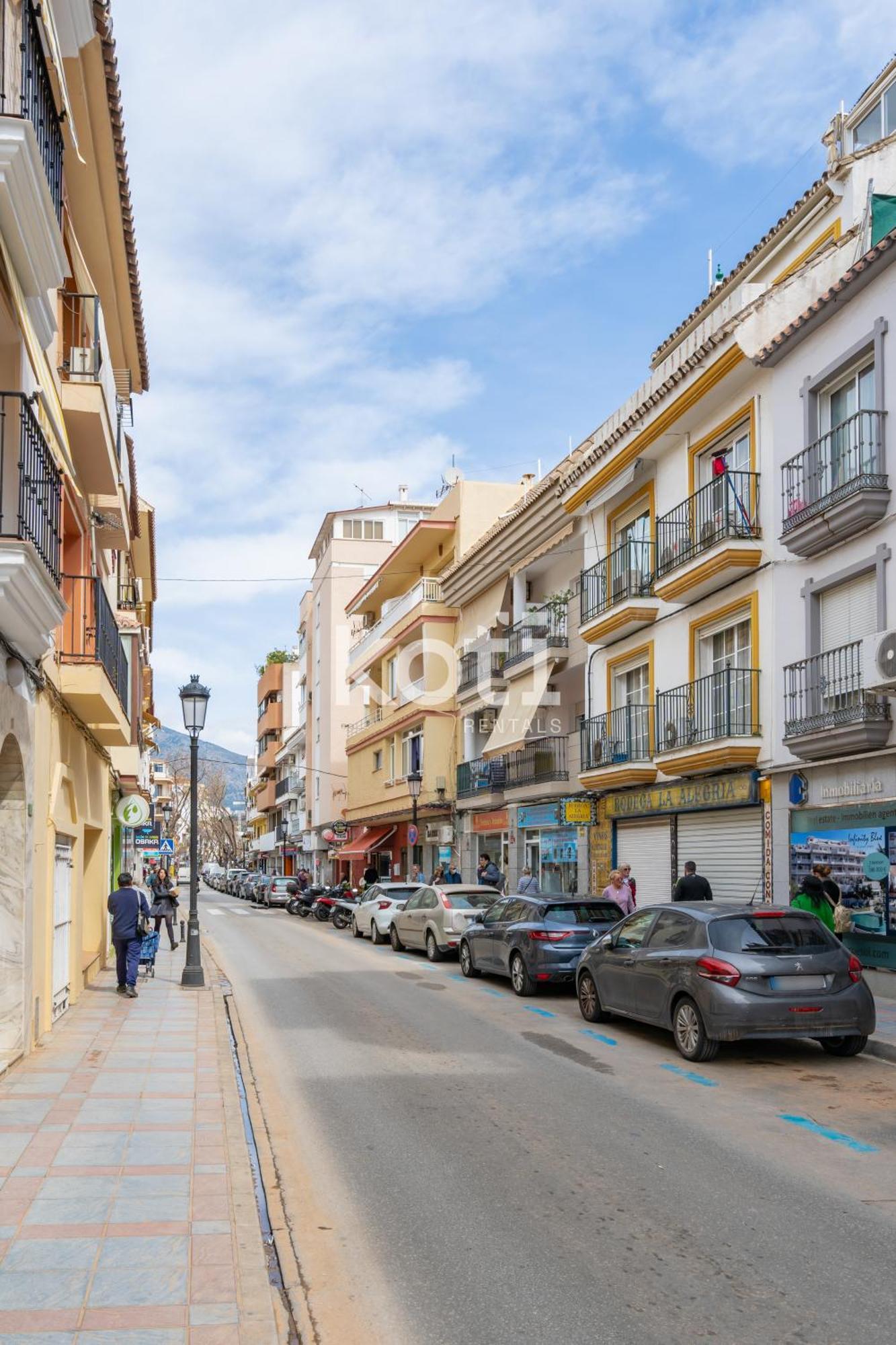 Koti Rentals - Sandy Beach Apartment Фуенхірола Екстер'єр фото
