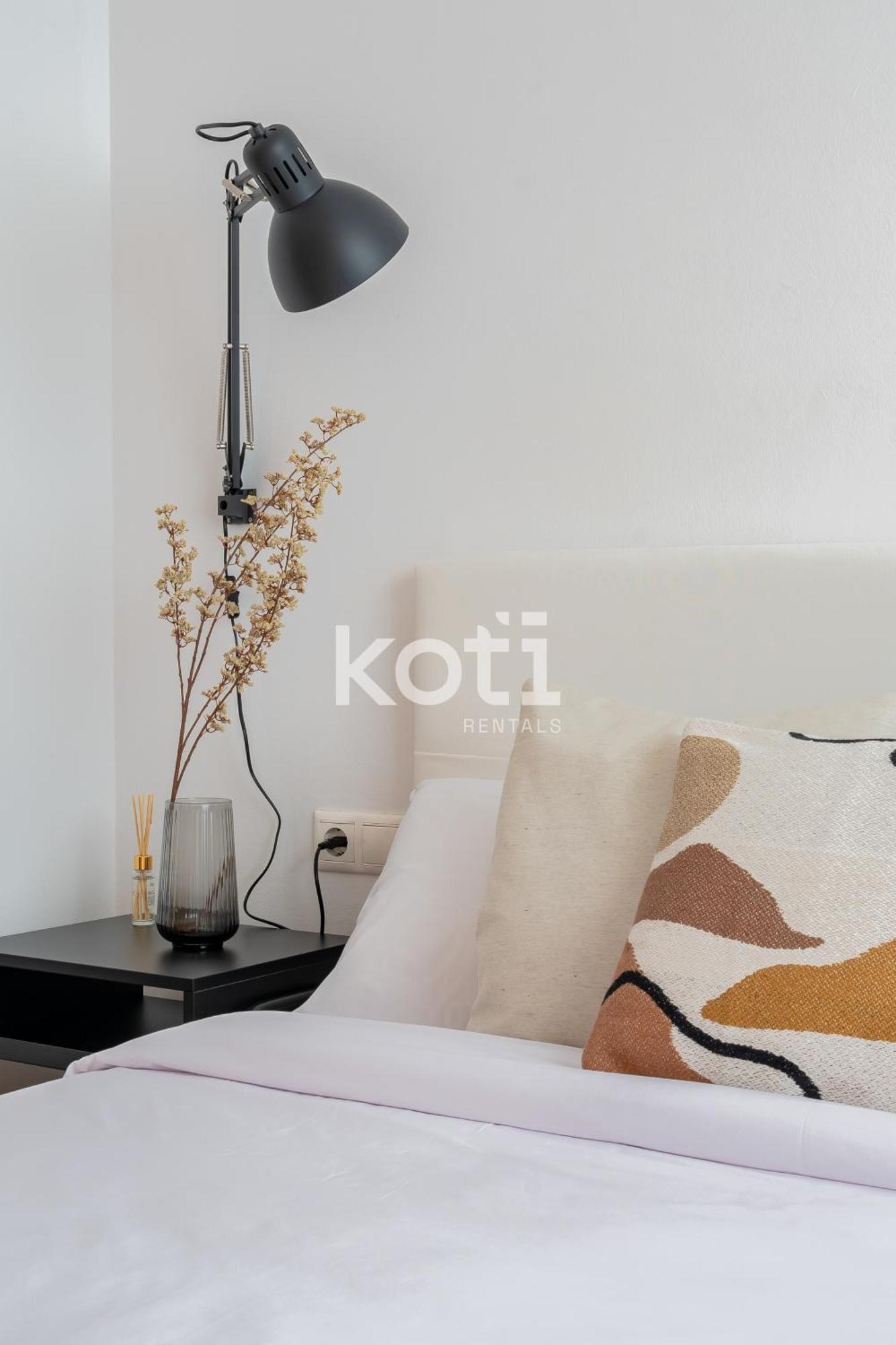 Koti Rentals - Sandy Beach Apartment Фуенхірола Екстер'єр фото